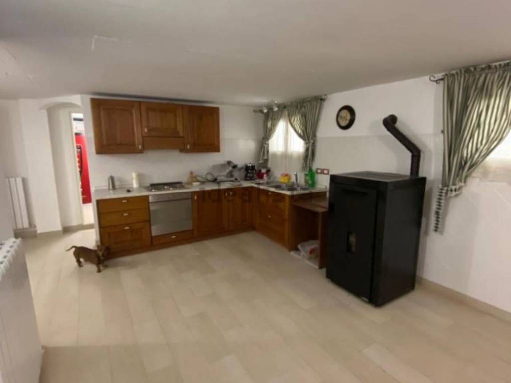 Villa a Castiglione del lago in Località Vitellino S.N.C. - Foto 2
