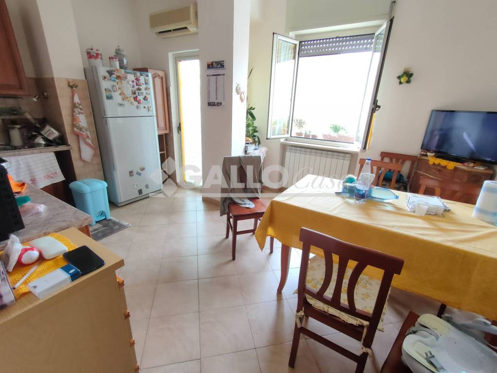 Appartamento a Cosenza in Via Popilia - Foto 2