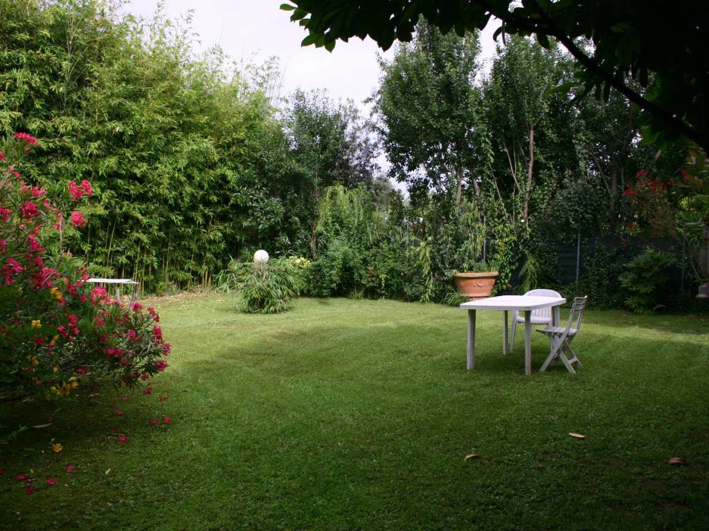 Villa a Pietrasanta in Via Bugneta, 81 - Foto 3