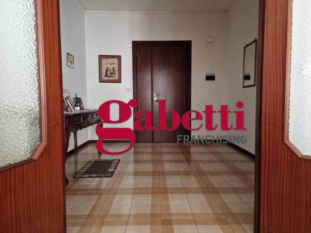 Appartamento a San nicola la strada in Via Largo Rotonda, 18 - Foto 2