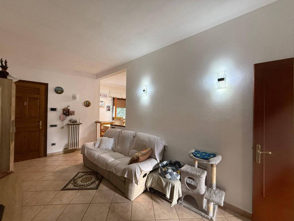 Appartamento a Pistoia in Via Modenese - Foto 2