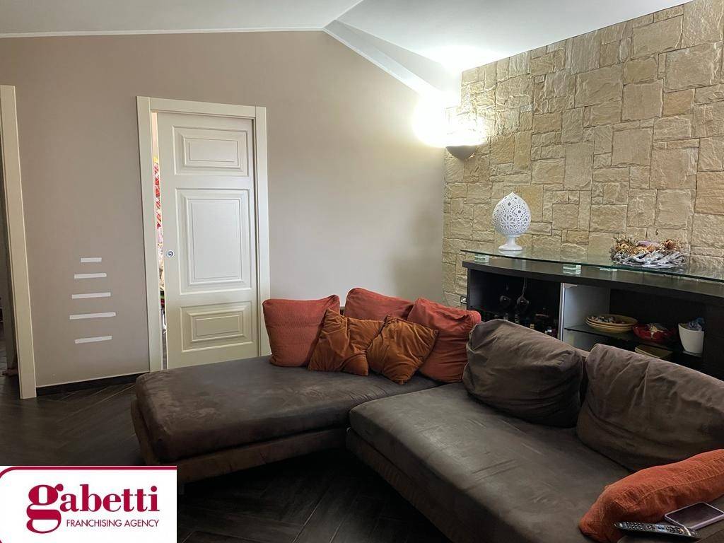 Attico / mansarda a Santa maria capua vetere in Via Roberto D'Angiò, snc - Foto 3