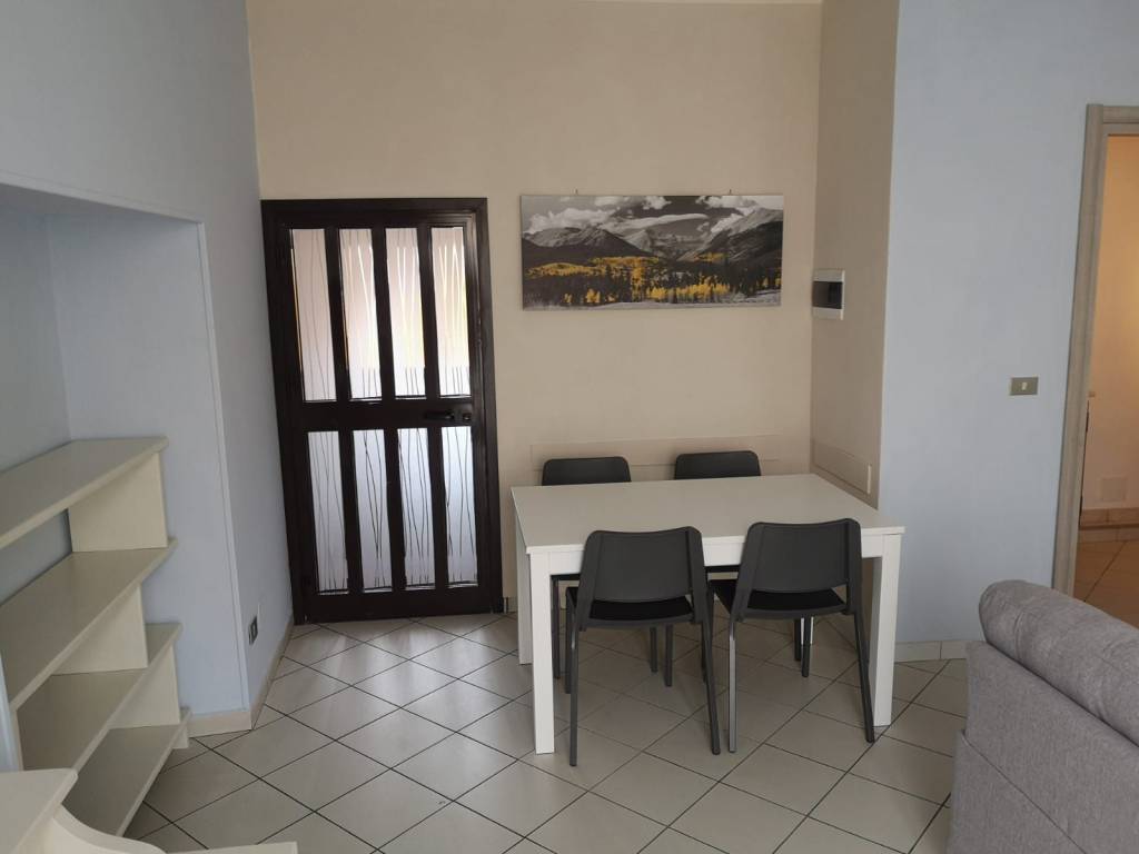 Appartamento a Alice castello in Piazza Giovanni Crosio, 31 - Foto 4