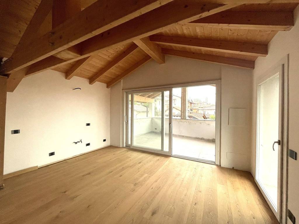 Appartamento a Belgirate in Via 4 Novembre - Foto 4