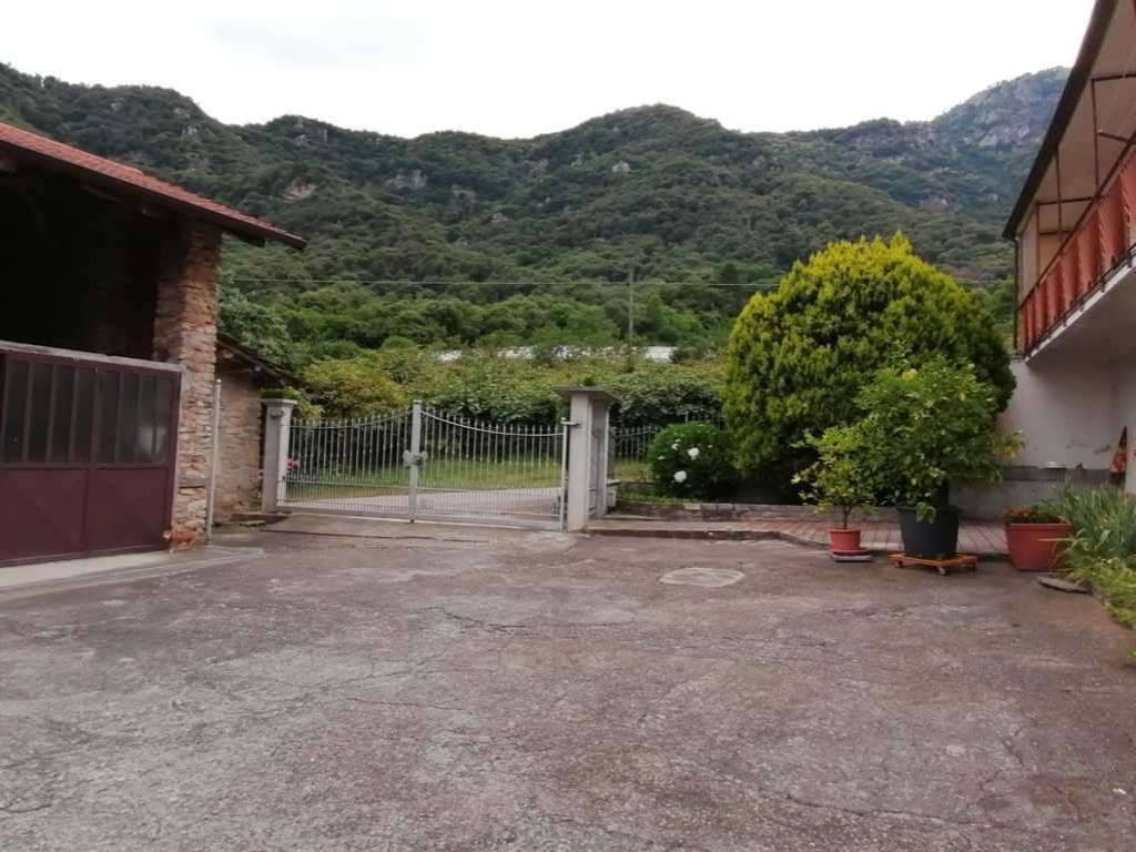 Villa a Envie in via Mondovì, 36 - Foto 3