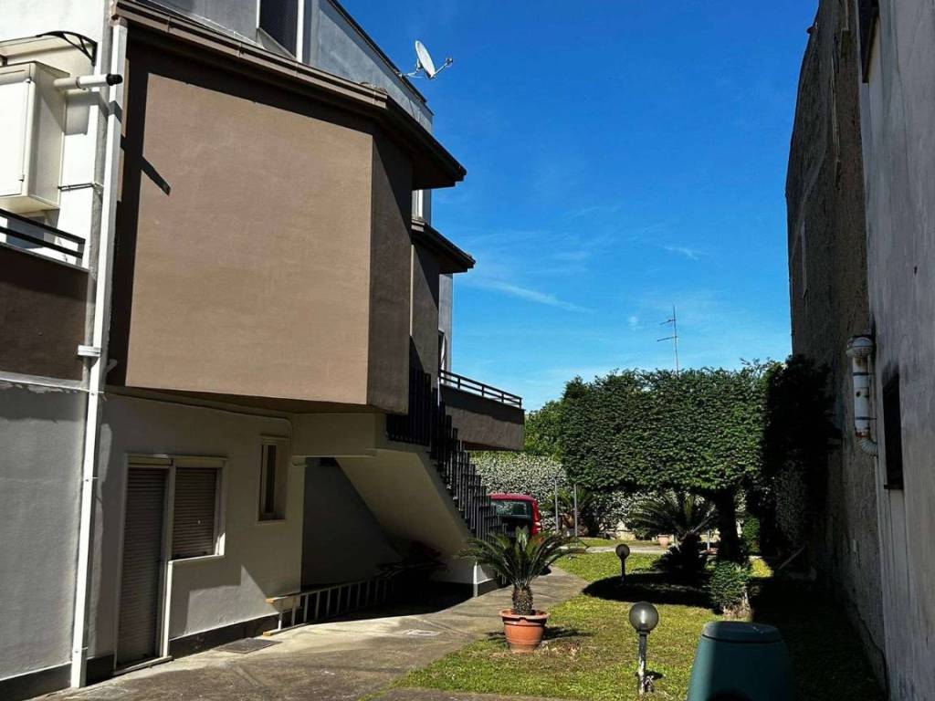 Villa a Capodrise in via Leonardo Da Vinci - Foto 5