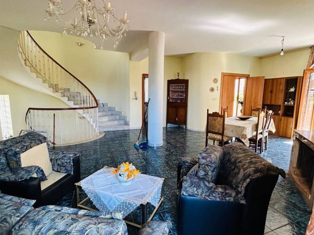 Villa a Nocera terinese in Viale Stazione - Foto 3
