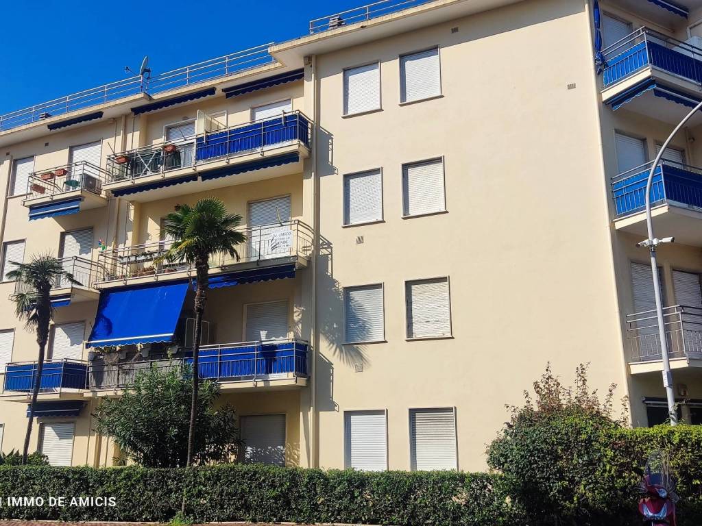 Appartamento a Bordighera in Via Guglielmo Marconi - Foto 2