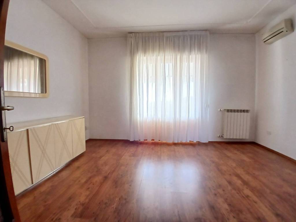 Appartamento a Grosseto in Via Filippo Meda - Foto 2