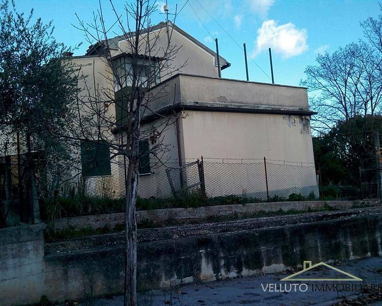 Casa indipendente a Senigallia in Via Cannella - Foto 2