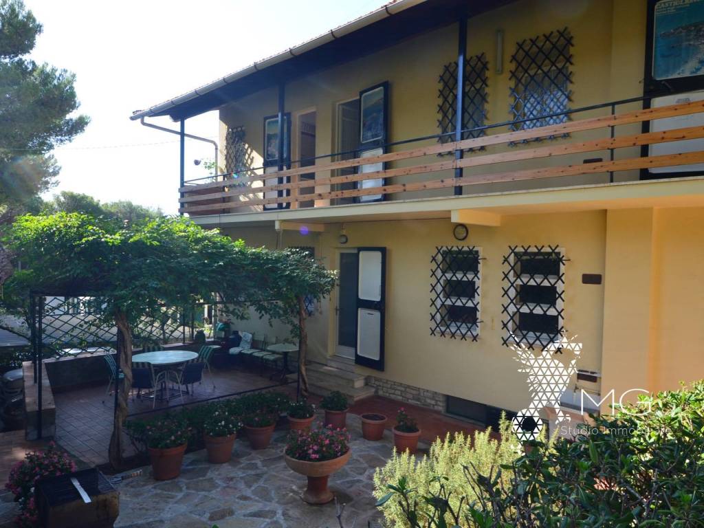 Villa a Rosignano marittimo in Via Isonzo - Foto 4