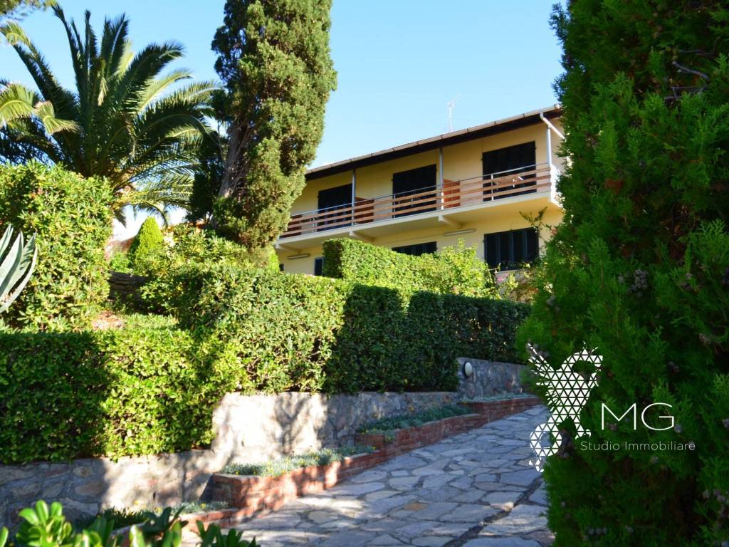 Villa a Rosignano marittimo in Via Isonzo - Foto 5