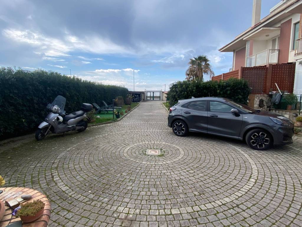 Villa a Pontecagnano faiano in Via Mar Ionio, 105 - Foto 5