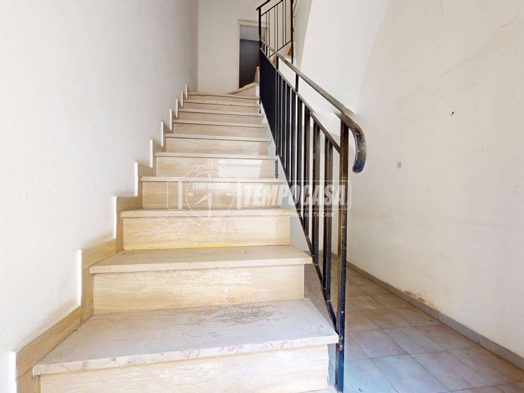 Casa indipendente a Rutigliano in Via Rossini - Foto 3
