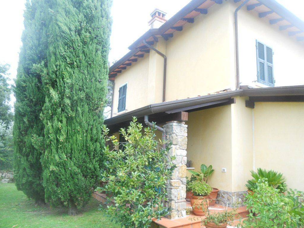 Villa a Castelnuovo magra in Via Palvotrisia, 92 - Foto 3