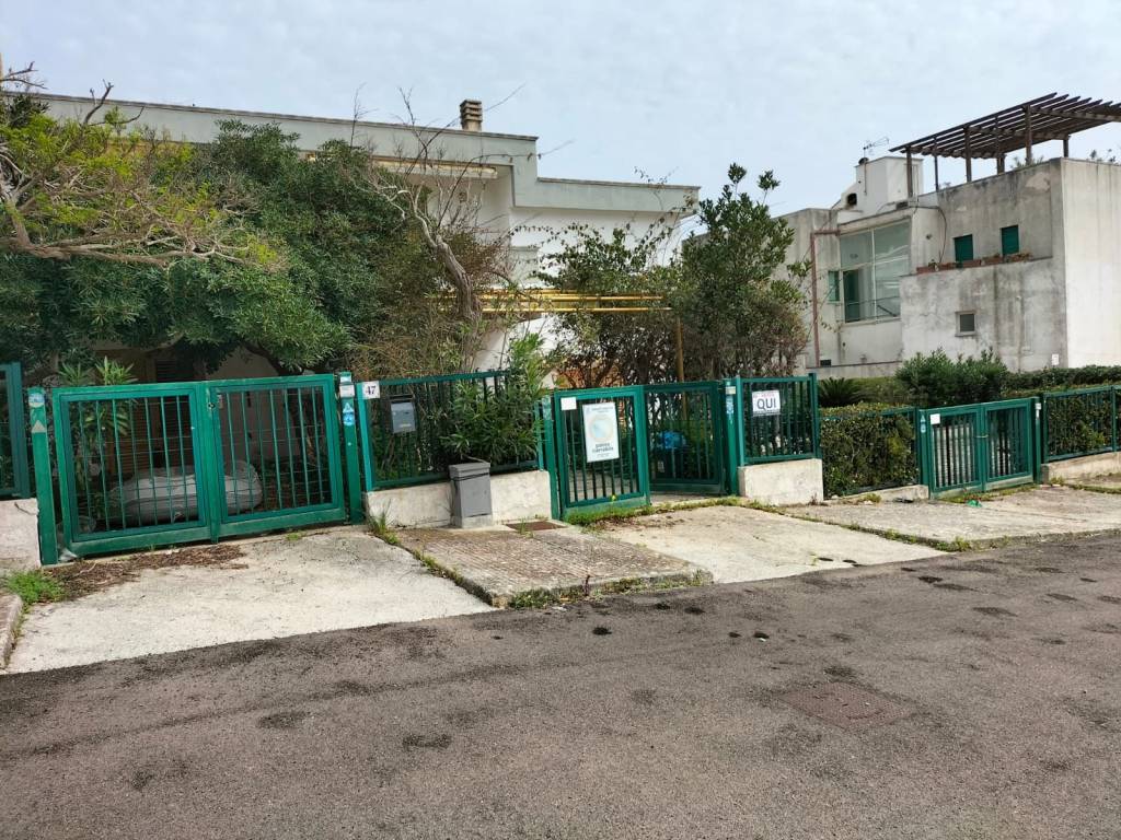 Villetta a schiera a Santa cesarea terme in Via Tevere, 49 - Foto 2
