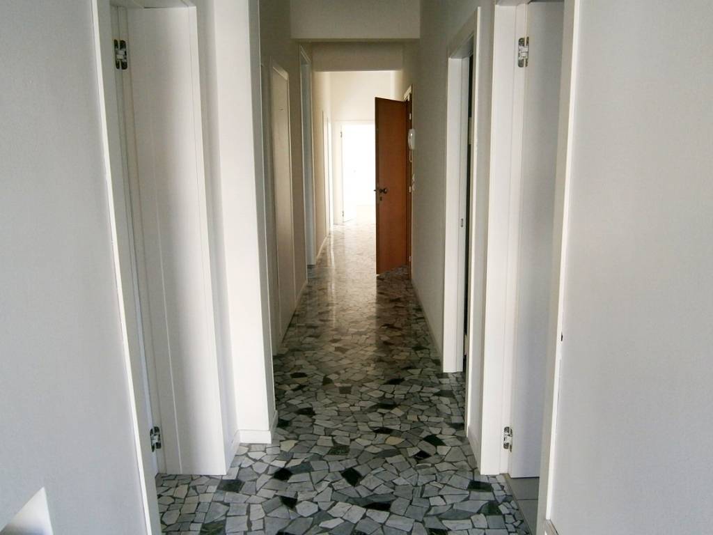 Palazzo / stabile a Padova in Via Girolamo Fabrici d'Acquapendente - Foto 3