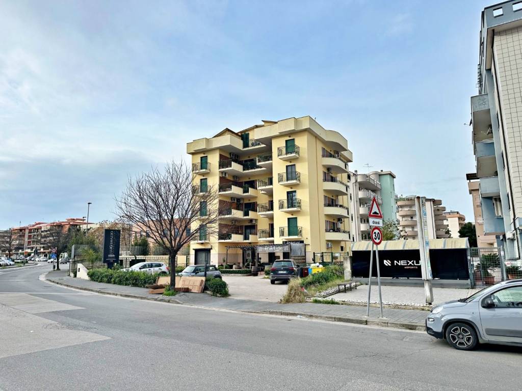 Appartamento a Aversa in Via Salvo d'Acquisto, 120 - Foto 3