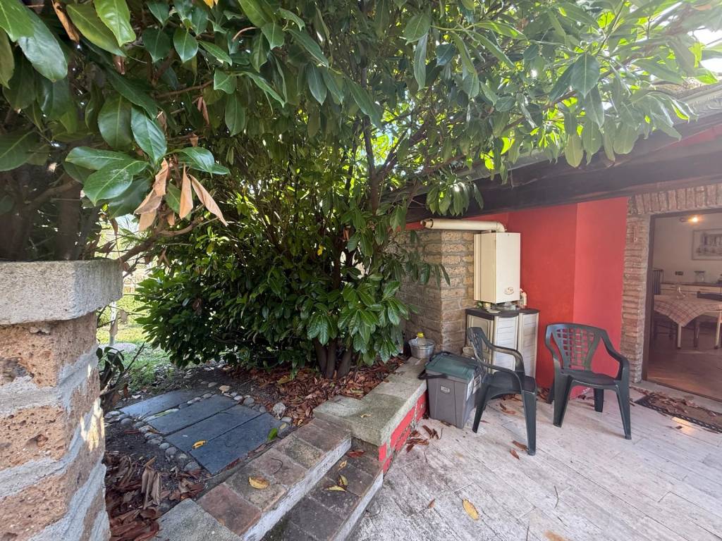 Casa indipendente a Viterbo in Via Traforo Basso, 21 - Foto 3