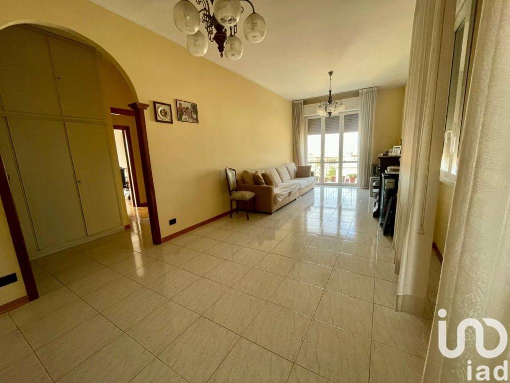 Appartamento a Arezzo in Via Ferdinando Magellano - Foto 2