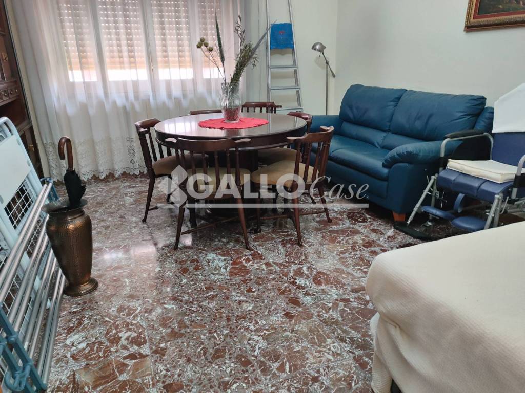 Appartamento a Cosenza in Via Girolamo De Rada, 37 - Foto 3