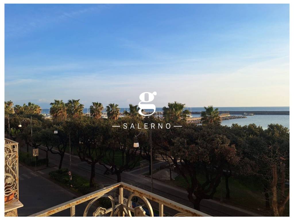 Appartamento a Salerno in Corso Giuseppe Garibaldi - Foto 2