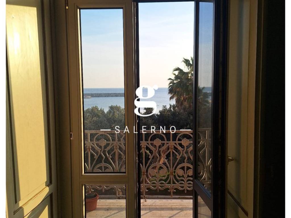 Appartamento a Salerno in Corso Giuseppe Garibaldi - Foto 3
