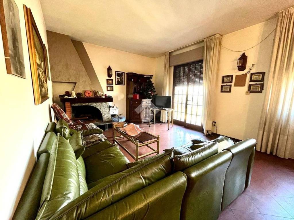 Casa indipendente a Altopascio in via carmignani - Foto 4