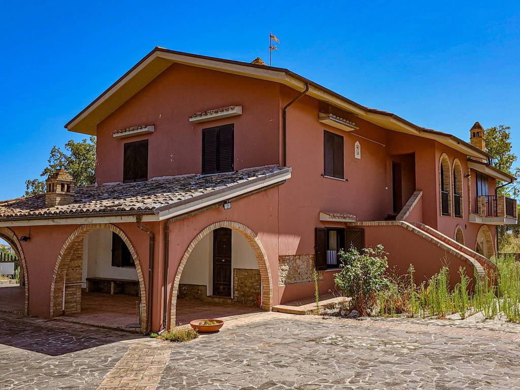 Villa a Teramo in Contrada Colle Santa Maria, 22 - Foto 2