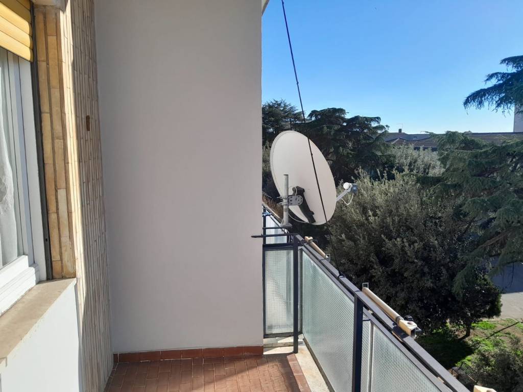 Appartamento a Aprilia in Largo Guglielmo Marconi - Foto 2