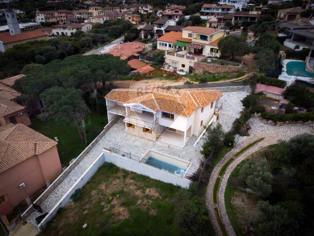 Villa a Loiri porto san paolo in via tiziano - Foto 5