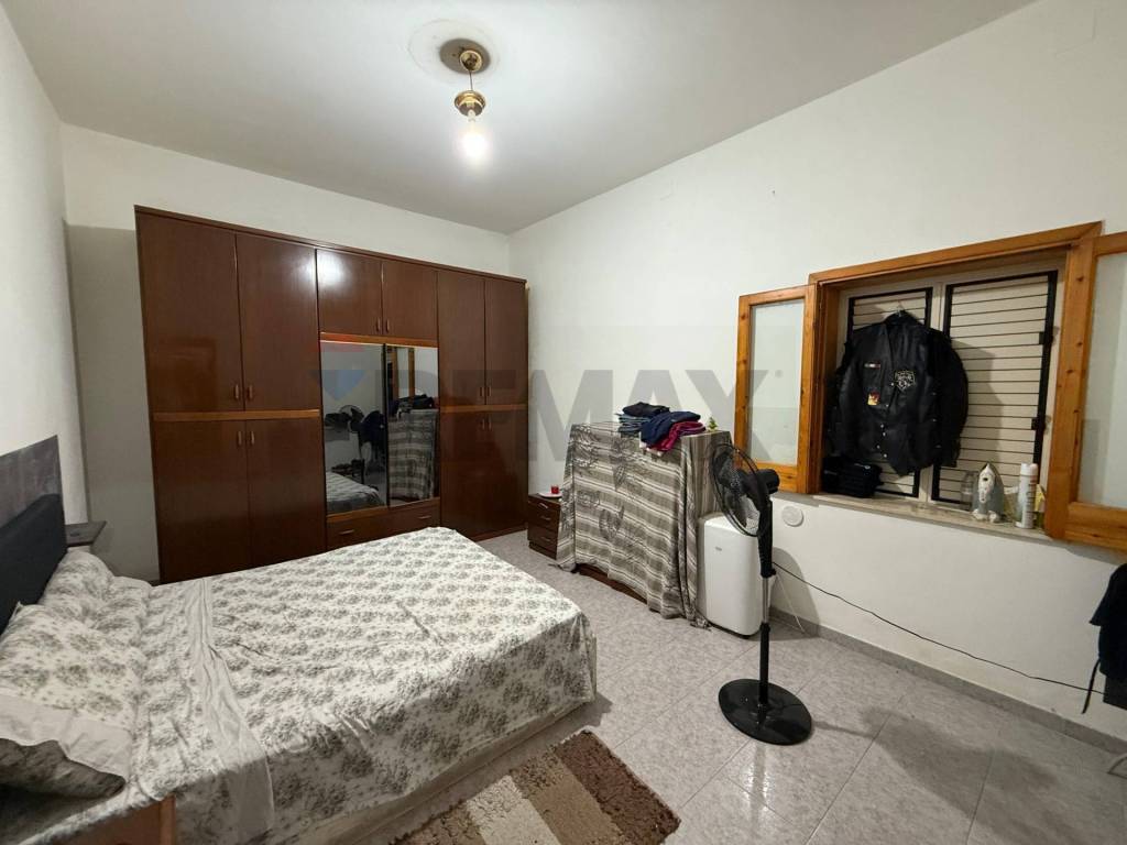 Appartamento a Priolo gargallo in via Giuseppe Giusti, 23 - Foto 5
