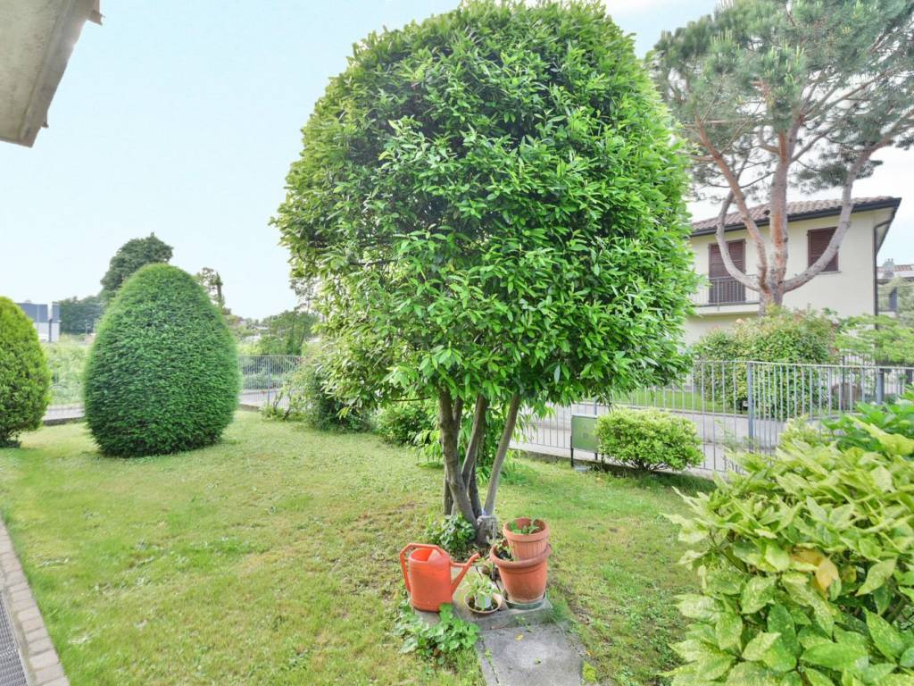 Villa a Oggiono in Via 1 Maggio - Foto 2