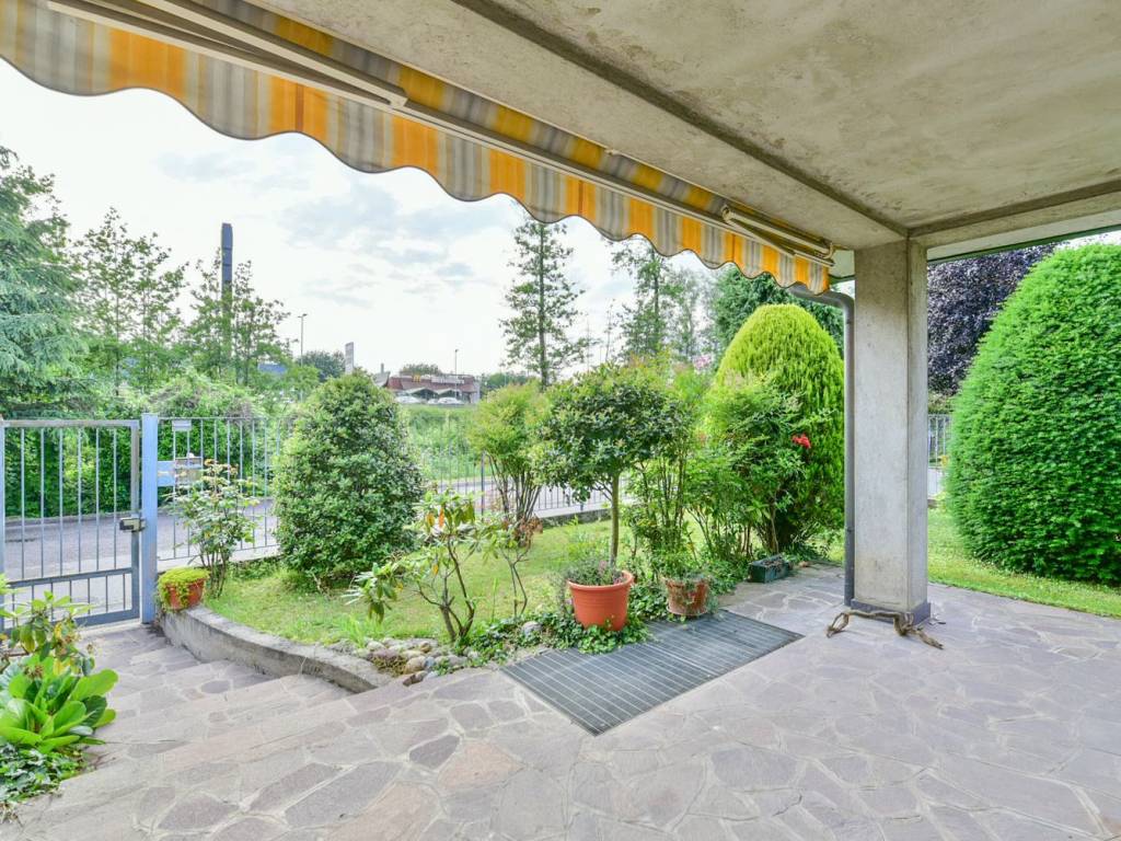 Villa a Oggiono in Via 1 Maggio - Foto 3