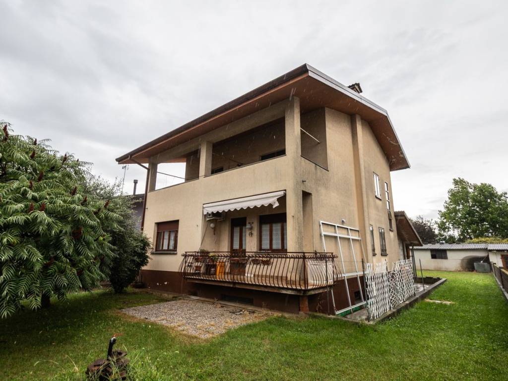Villa a Pradamano in Via Jacopo Tomadini, 15 - Foto 2