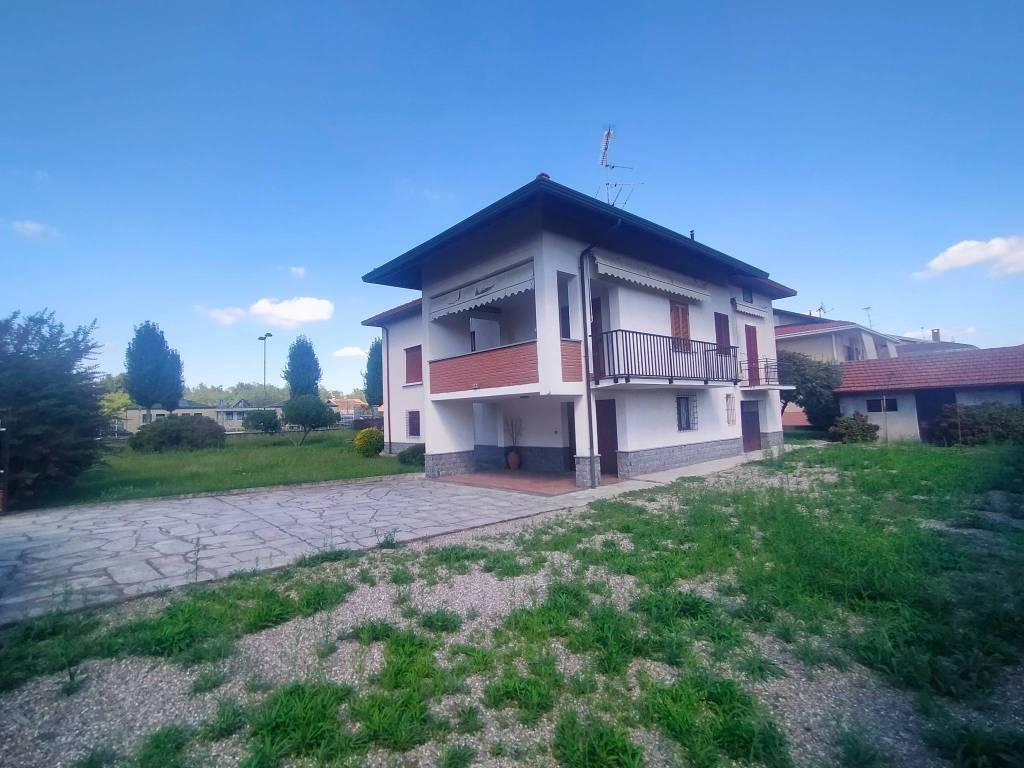 Villa a Cressa in Via Martiri - Foto 3