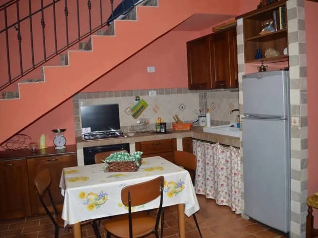 Appartamento a Spoleto in Frazione Messenano - Foto 2