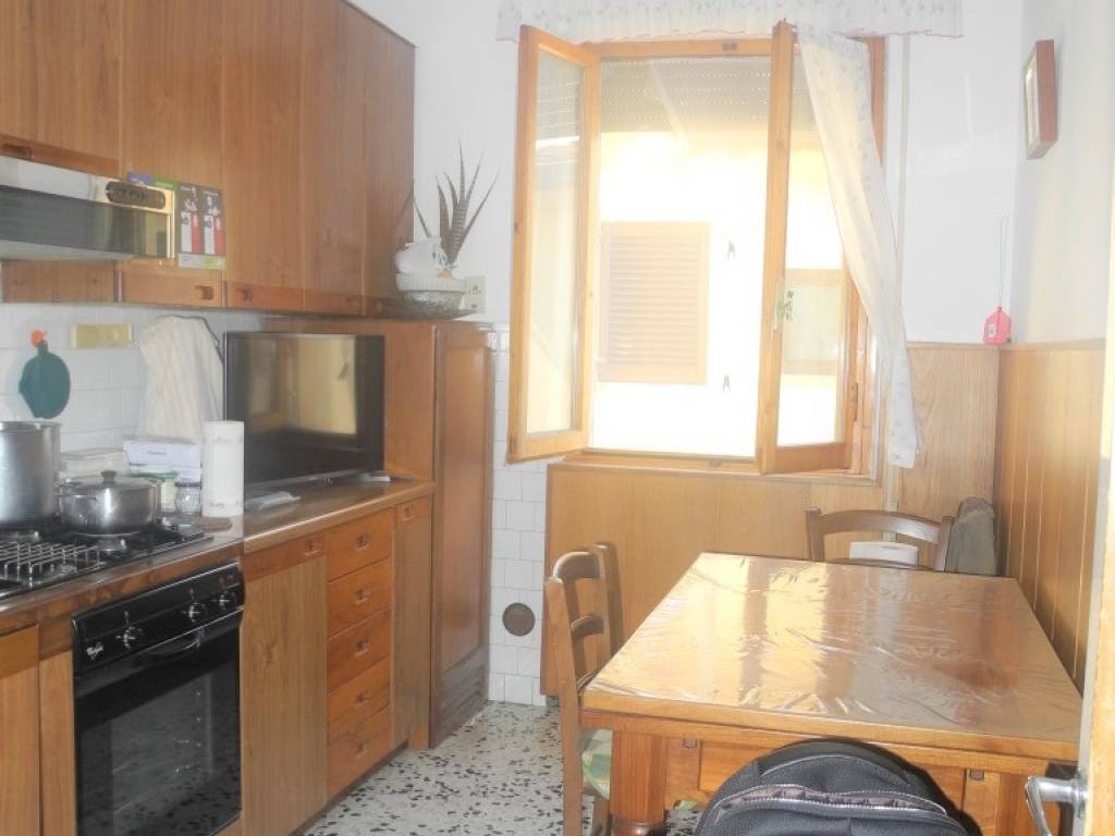 Appartamento a Montevarchi in Via 24 Maggio - Foto 2