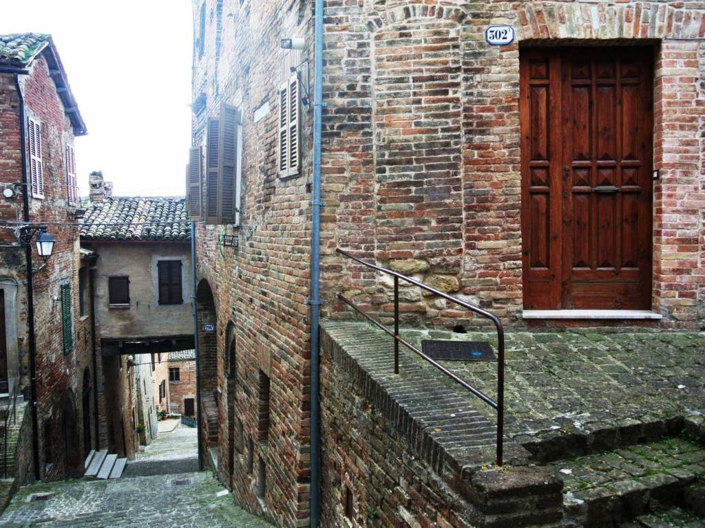 Appartamento a Sarnano in Via Francesco Baracca - Foto 3