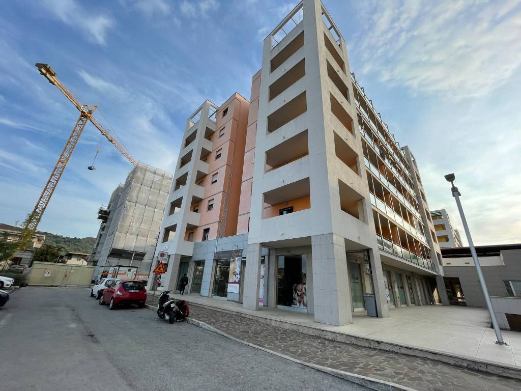 Immobile a San giovanni teatino in Galleria Karol Wojtyla - Foto 5