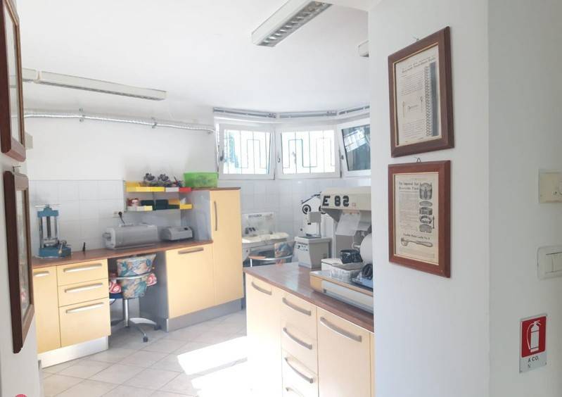 Immobile a Foligno in Viale Cesare Battisti - Foto 2