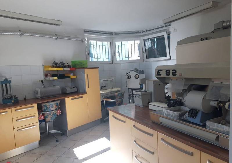 Immobile a Foligno in Viale Cesare Battisti - Foto 4