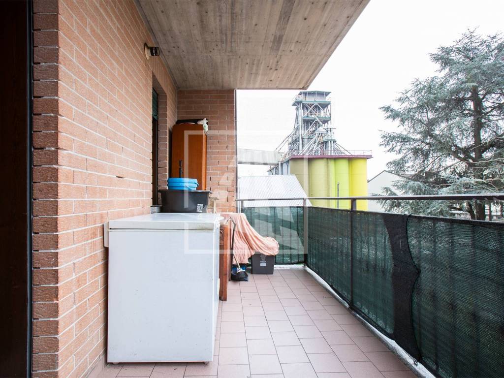 Appartamento a Reggio emilia in Via Tonale - Foto 4