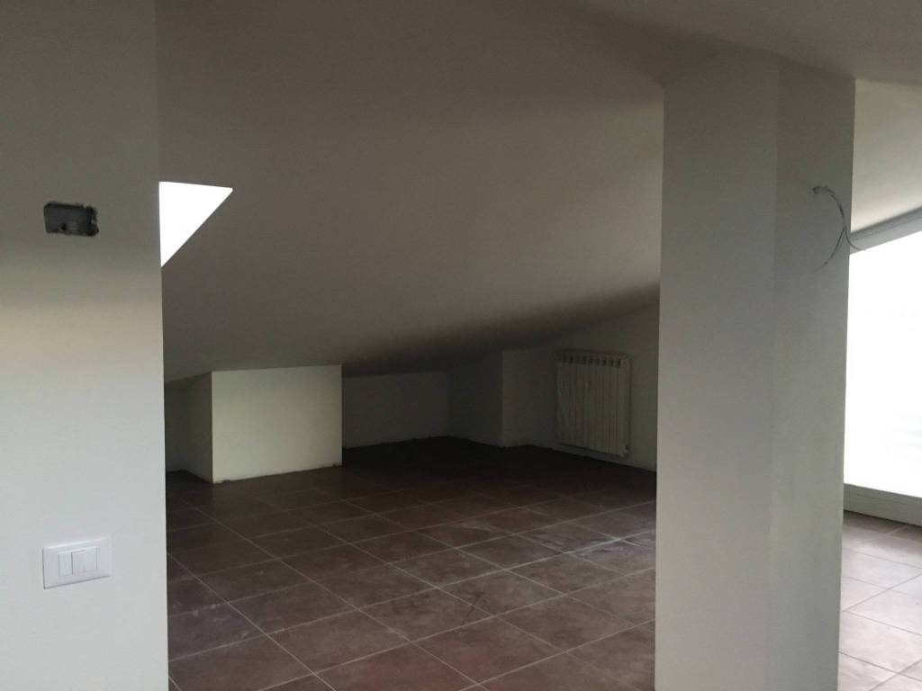 Appartamento a Pontedera in Via della Fornace - Foto 5