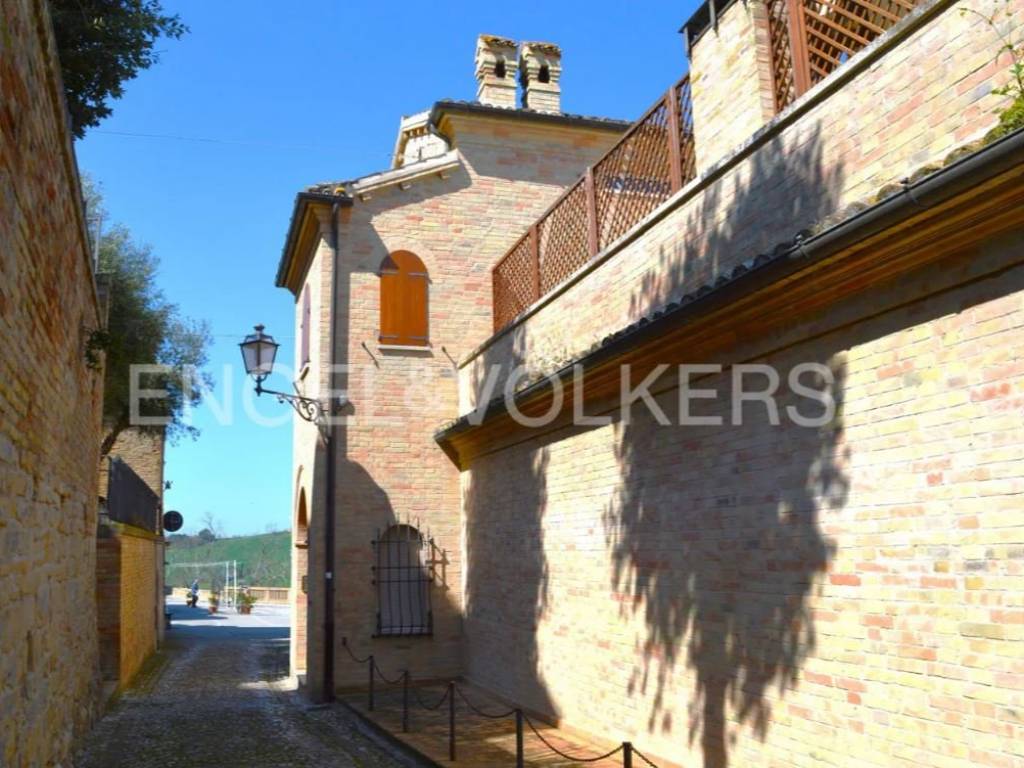 Villa a Fermo in Via Duca degli Abruzzi - Foto 2