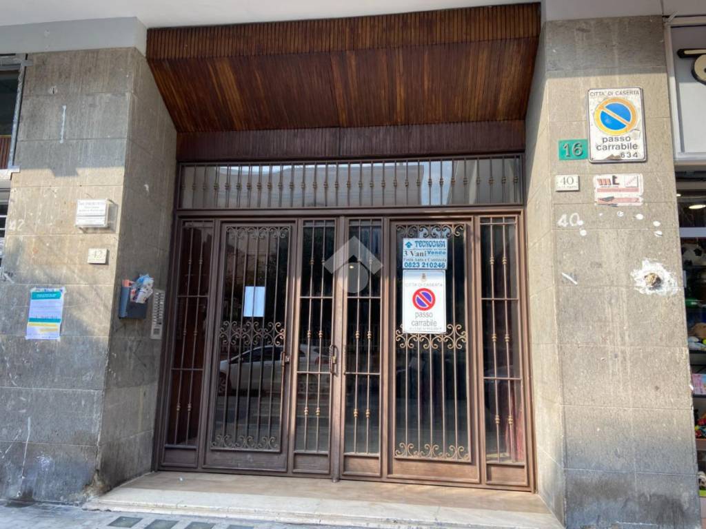 Appartamento a Caserta in Via giulio antonio acquaviva, 40 - Foto 5