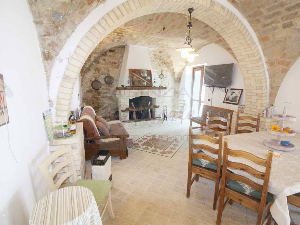 Rustico / casale a Colonnella in Via Belvedere, 4 - Foto 3