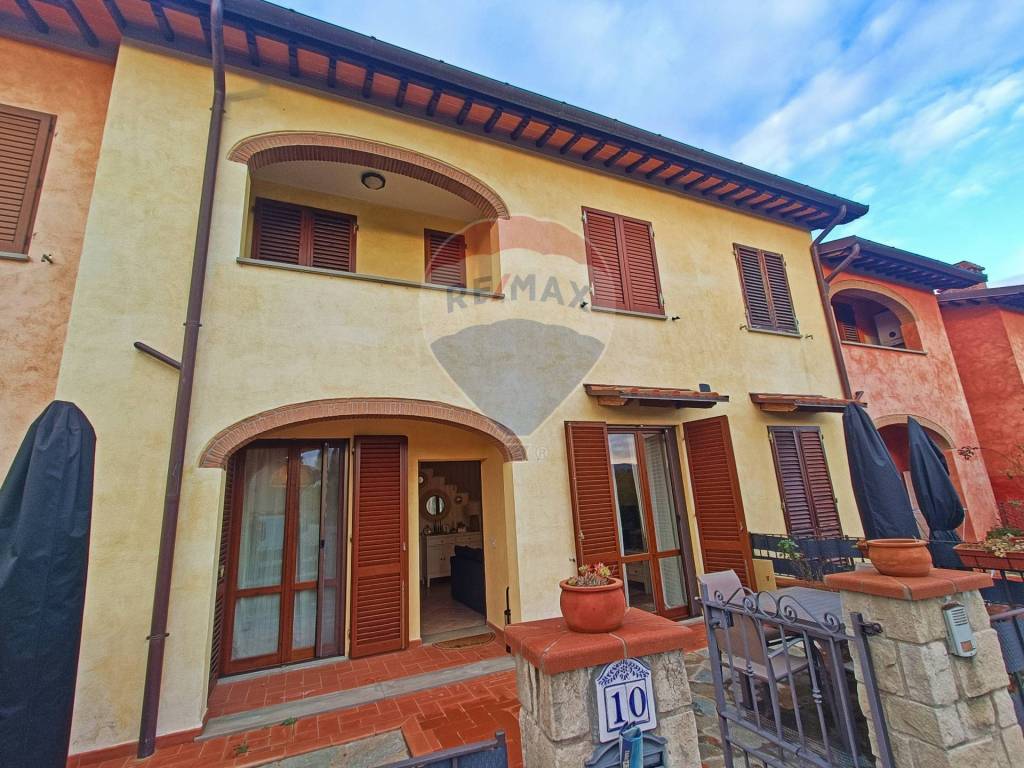 Villetta a schiera a Cavriglia in VIA CASAMARIA, 10 - Foto 4