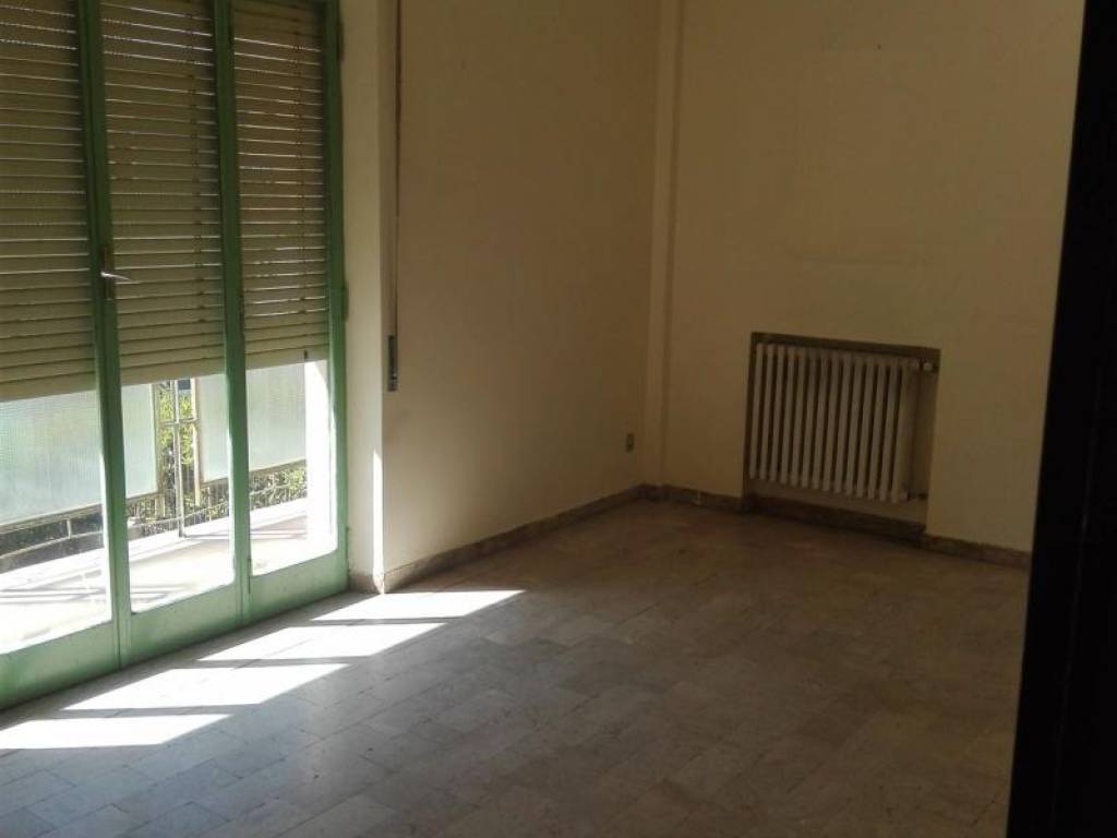 Palazzo / stabile a Vibo valentia in Via SALVEMINI, 0 - Foto 2
