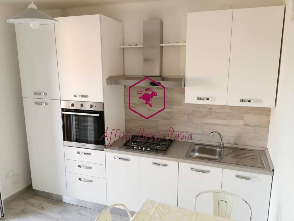Appartamento a Pavia in Via Francesco Lo Monaco, 19 - Foto 2